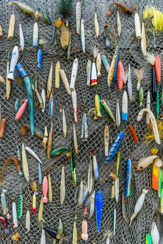 Best Colours to use for Fishing in Ontario | Fisshen